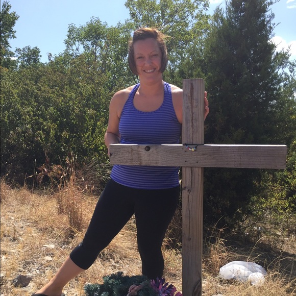 Meet your Posher, Lindsey - Picture 1 of 1