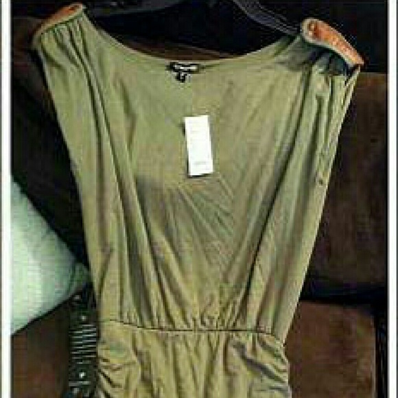 Short dress
