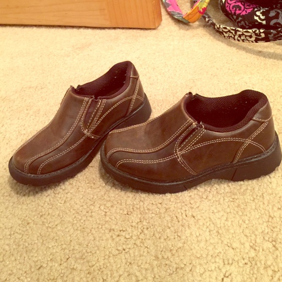 Boys brown loafers