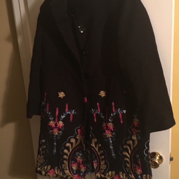 Zulilly winter coat nwot. Make me an offer!