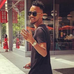 Meet your Posher, Aaron