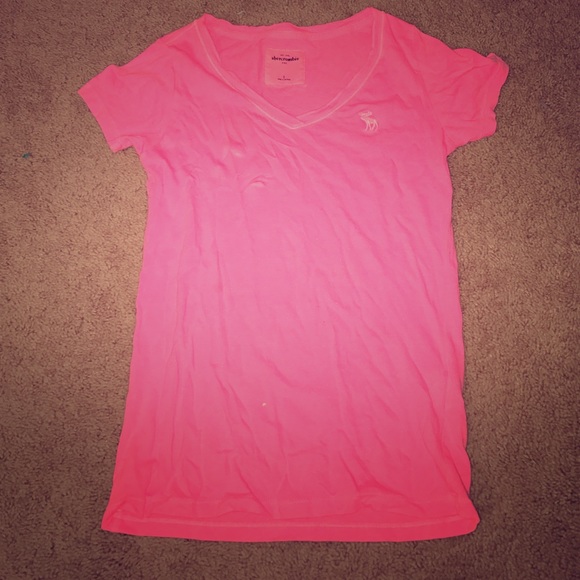 Abercrombie kids t-shirt small😊