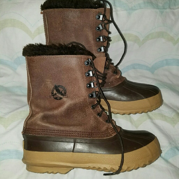 Eddie Bauer Eddie Bauer Sorel wool snow boots (fit like a 9) from