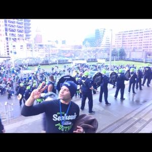 Meet your Posher, Sam