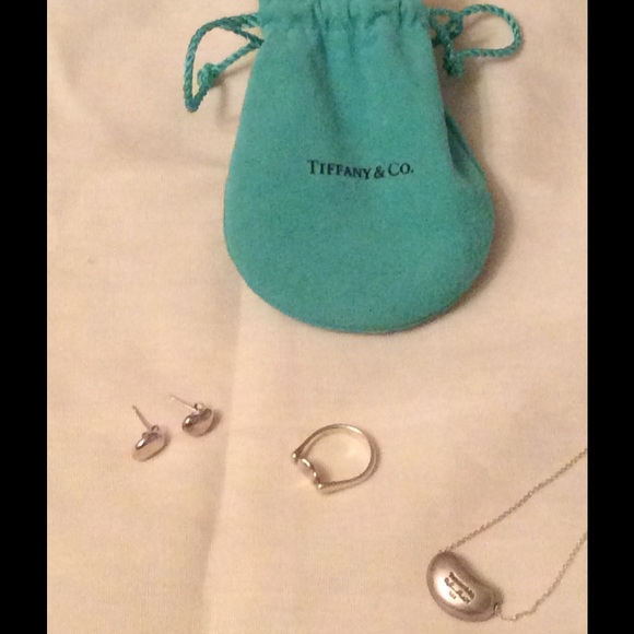 Tiffany &Co. Bean necklace, earrings and ring.