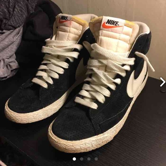 Nike blazer mids