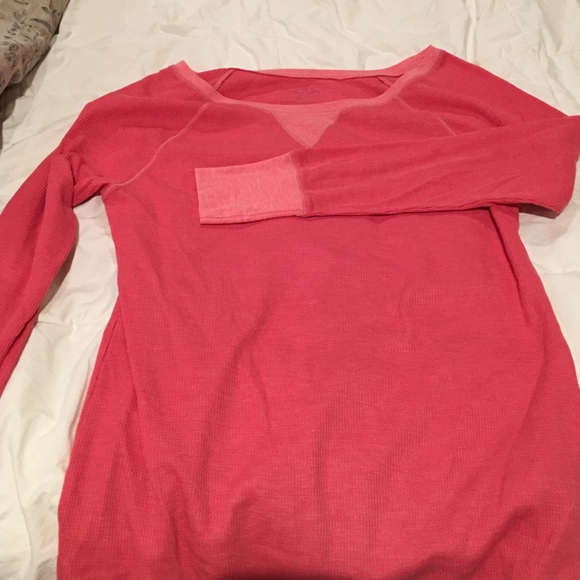 Old Navy long sleeved tee - Picture 2 of 2