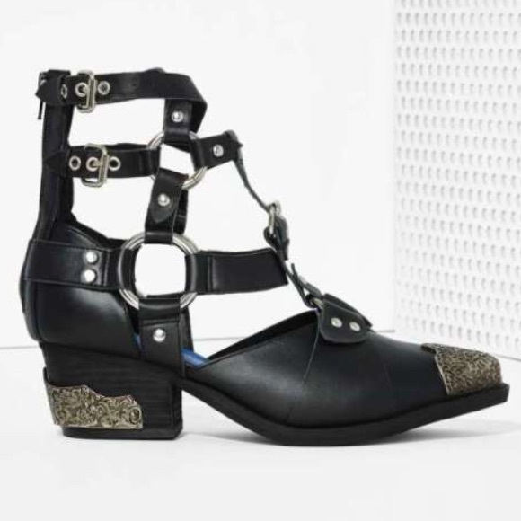 RARE "Temeku" Jeffrey Campbell Black Harness Boot - Picture 4 of 4