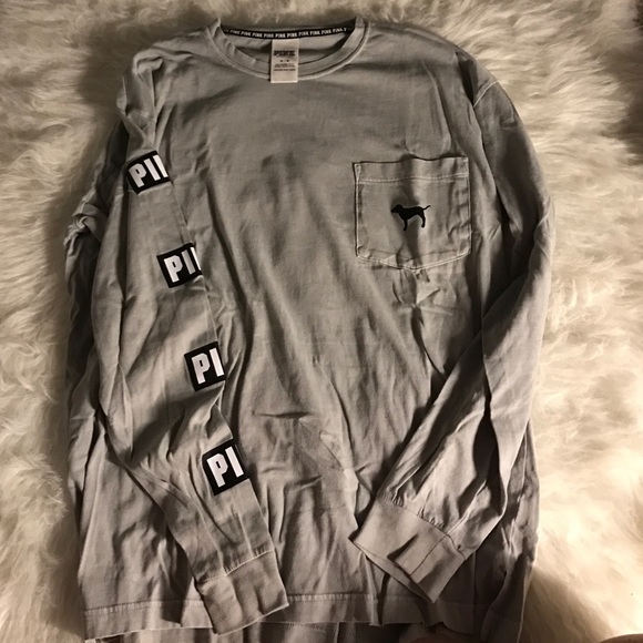 Victoria secrete tee size medium