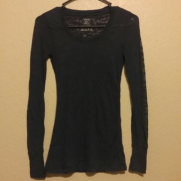 Vanity burnout long sleeve top