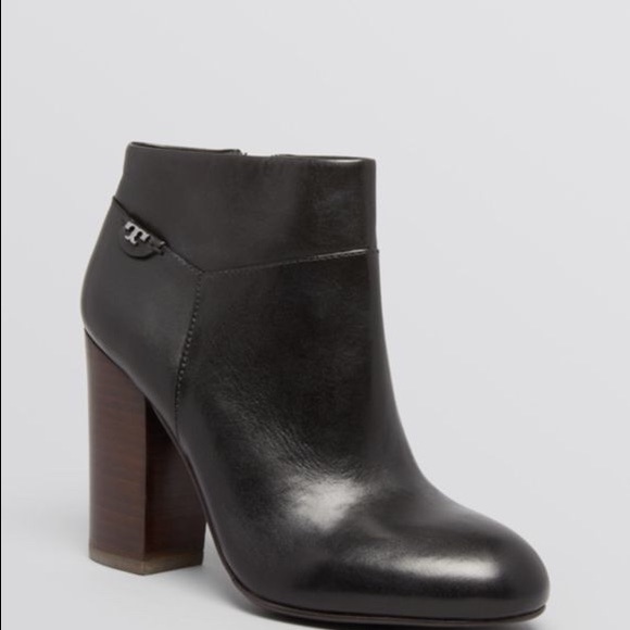 Tory Burch Butties- Fulton High Heel