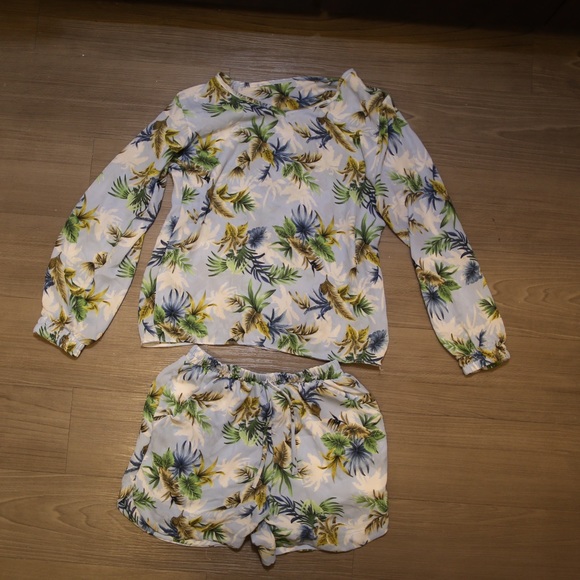 2-piece outfit