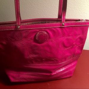 Beautiful Dark Pink Leather Coach bag