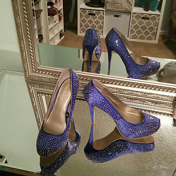 Sparkly high heels - Picture 1 of 3