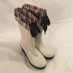 Sperry white rain boots