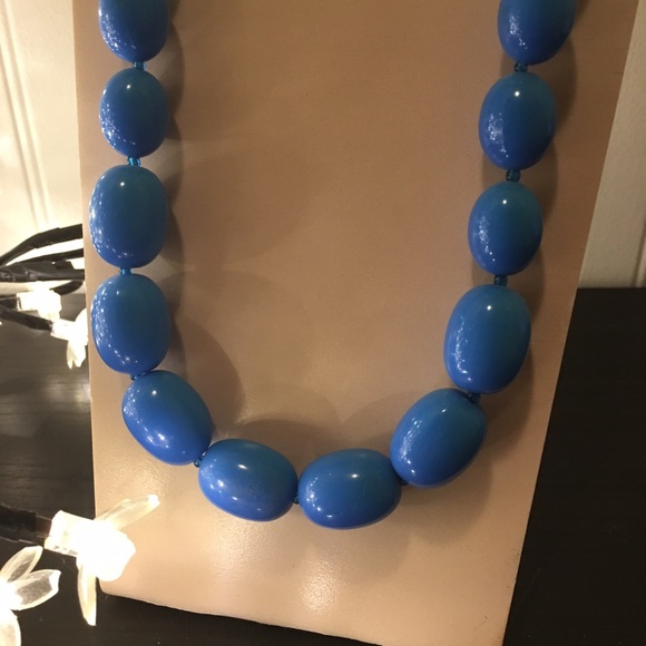 Long Blue Beaded Necklace. - Picture 2 of 3