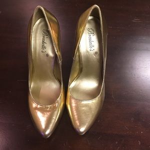 Gold Heels Size 7
