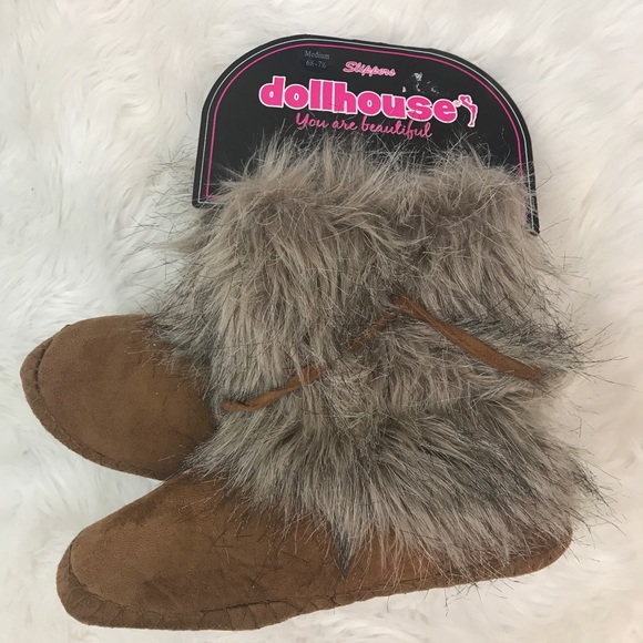 Dollhouse Shoes - NWT furry Dollhouse slipper boots