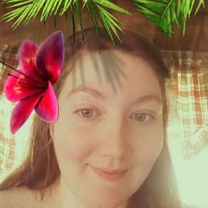 Meet your Posher, Alisa