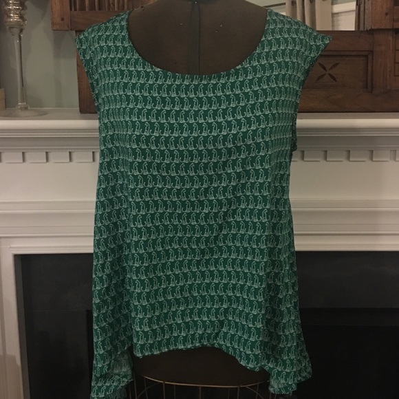 Cat High-low shirt blouse Kelly green size small
