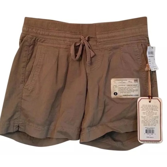 NWT Design Lab Khaki Shorts