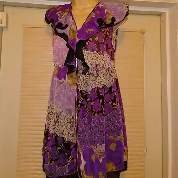 Dress - Picture 1 of 3
