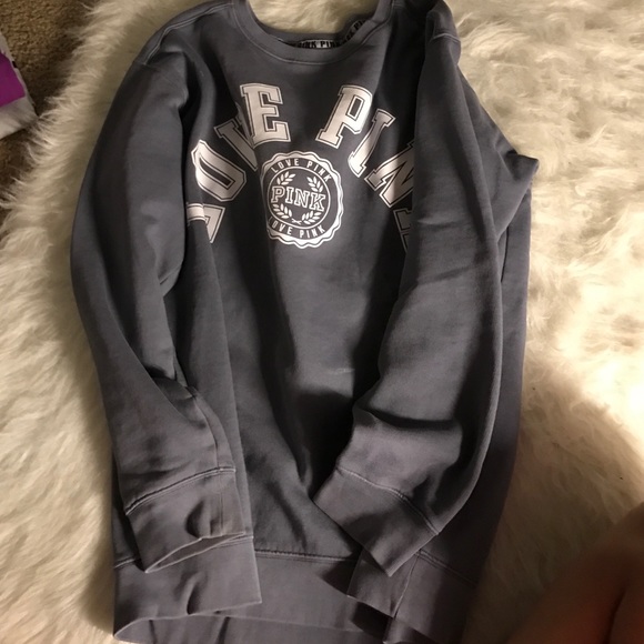 Victoria secrete pull over size medium never worn