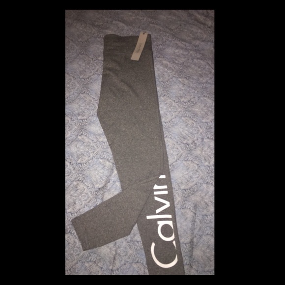 Calvin Klein refinance leggings