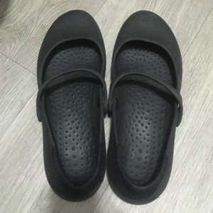 Oil and slip resistant shoes for crew.