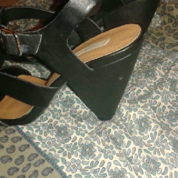 Ecote Strappy Heeled sandals - Picture 3 of 4
