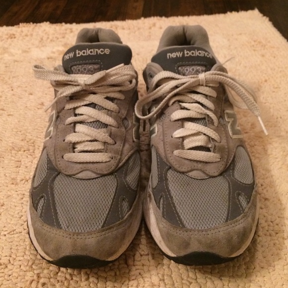 New balance shoes...men's 7, women's 8.5
