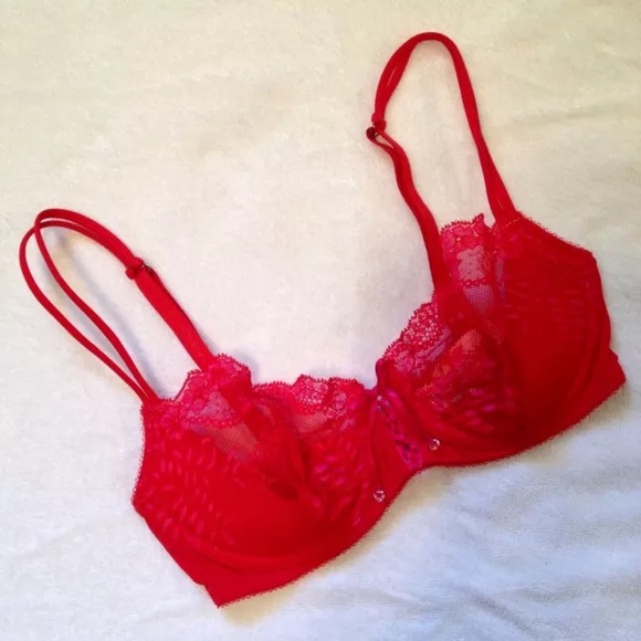 VICTORIA'S SECRET Very Sexy Unlined Demi Bra 32C