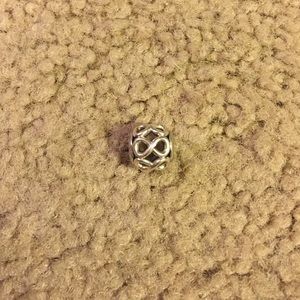 Pandora Infinite Shine Charm