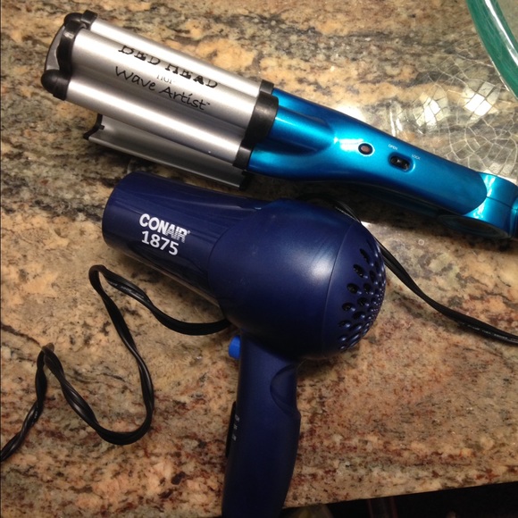 hair waver by bedhead w/ free mini blow dryer💗