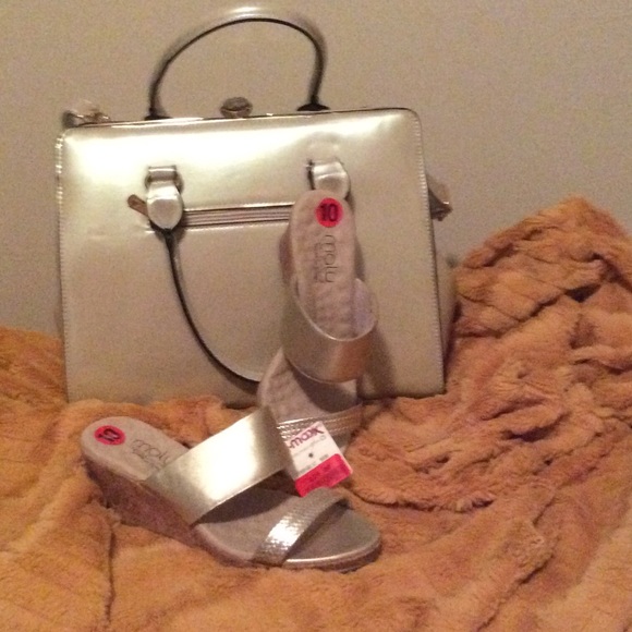 Malu Super Comfort Gold Wedge Heel Sz 10