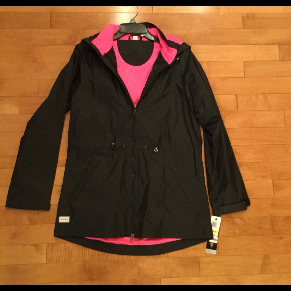 NWT Adorable Idealogy rain jacket size medium