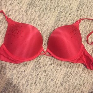 Victoria's Secret Bomb-Shell Push-up Bra