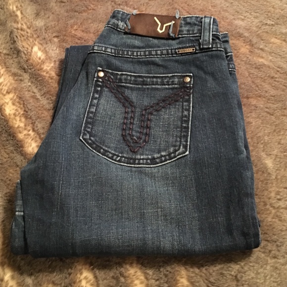 Vigoss jeans.