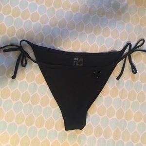 H&M String bikini bottoms