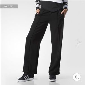 Adidas sailor pant ( SOLD OUT IN STORES)