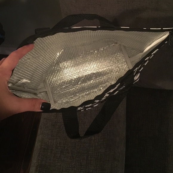 Tote/NWOT - Picture 2 of 2
