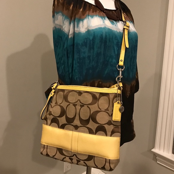 Coach Handbags - Coach bag