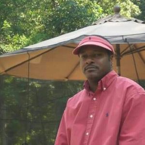 Meet your Posher, Derrick