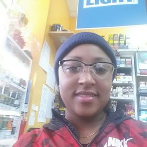 Meet your Posher, Lameka