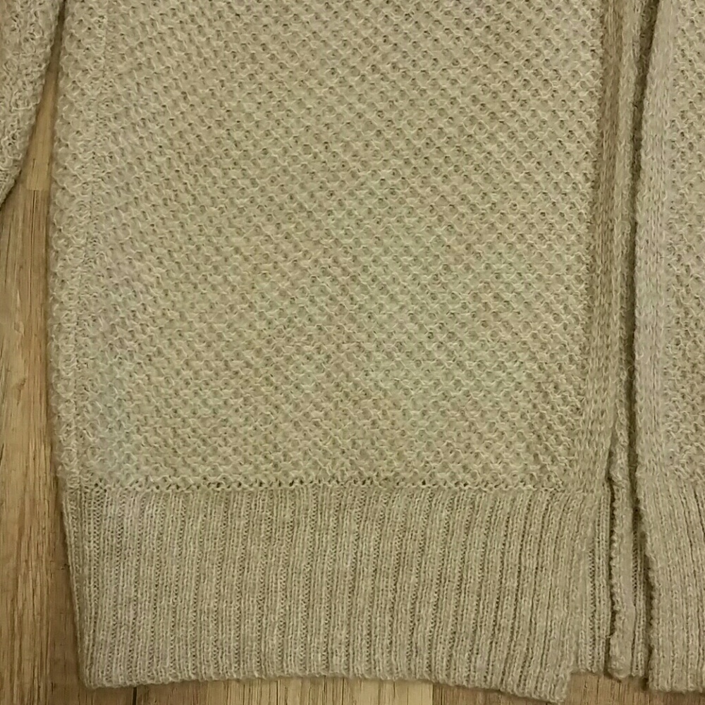 *NWT* Express Sweater Knit Cover-Up - Picture 3 of 7