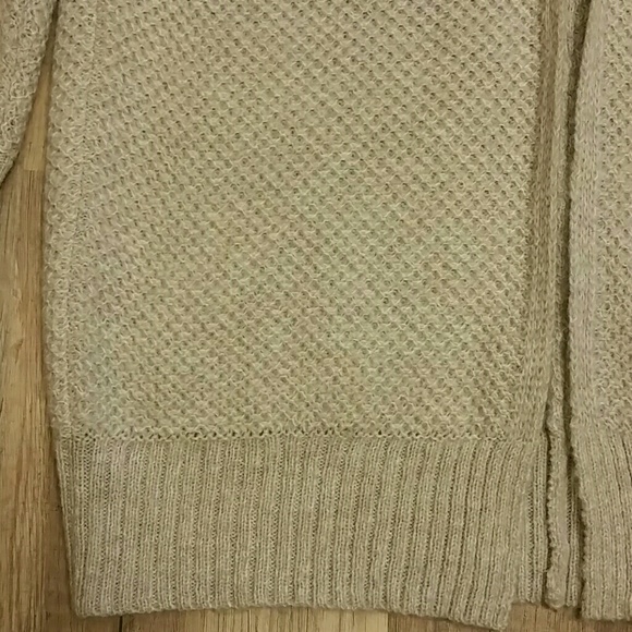 *NWT* Express Sweater Knit Cover-Up - Picture 3 of 7