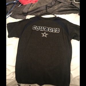 very nice Dallas Cowboys tshirt
