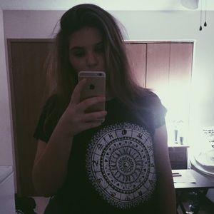 Meet your Posher, Mandy