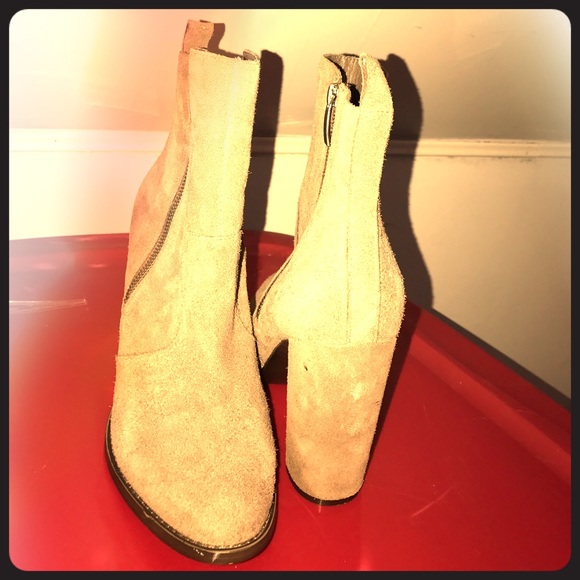 Steve Madden "The Rooler"
