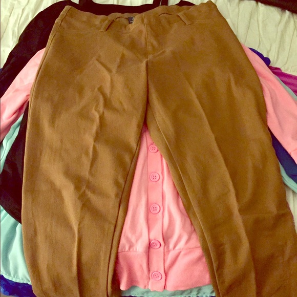 Tan jeggings/skinny jeans